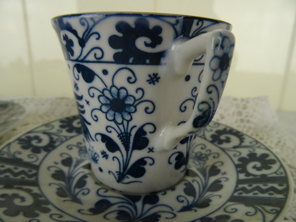 Antieke kop en schotels met Pauw - Afbeelding 6