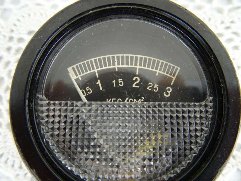 Vintage bandendrukmeter MA