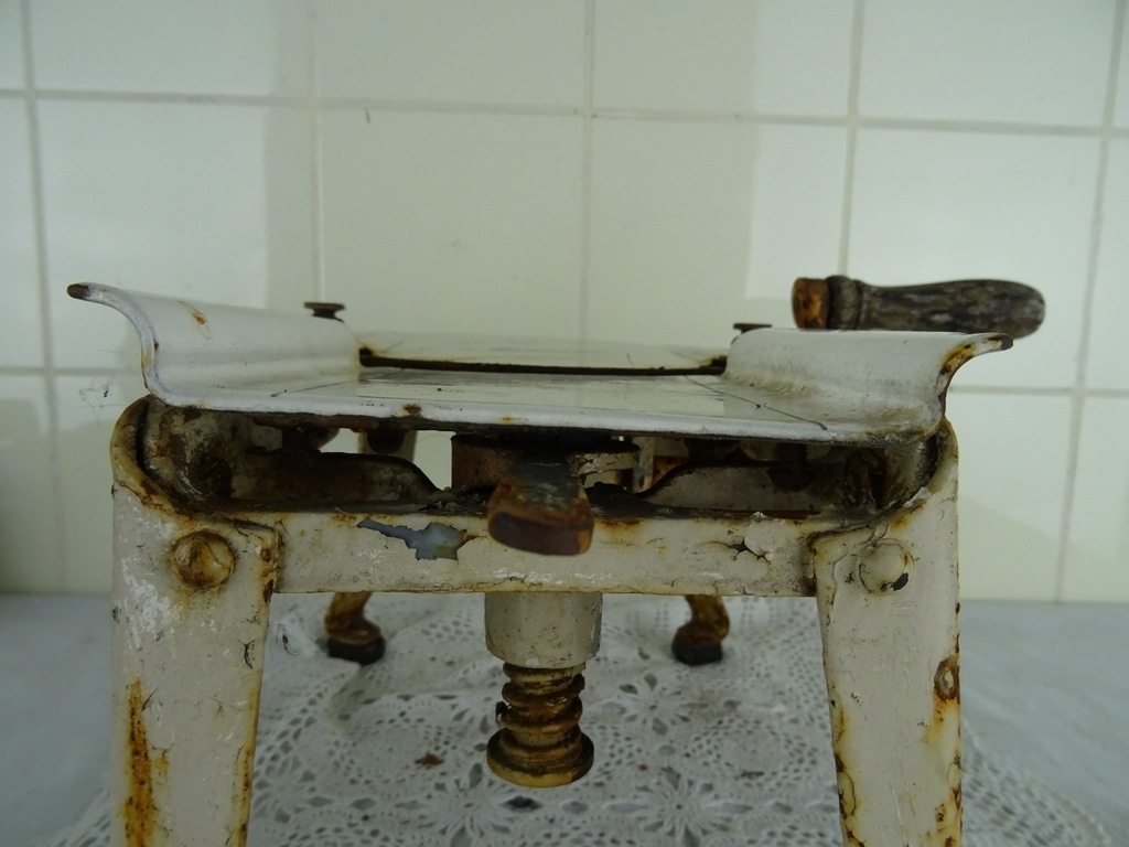 Antieke snijmachine Standard - Afbeelding 16