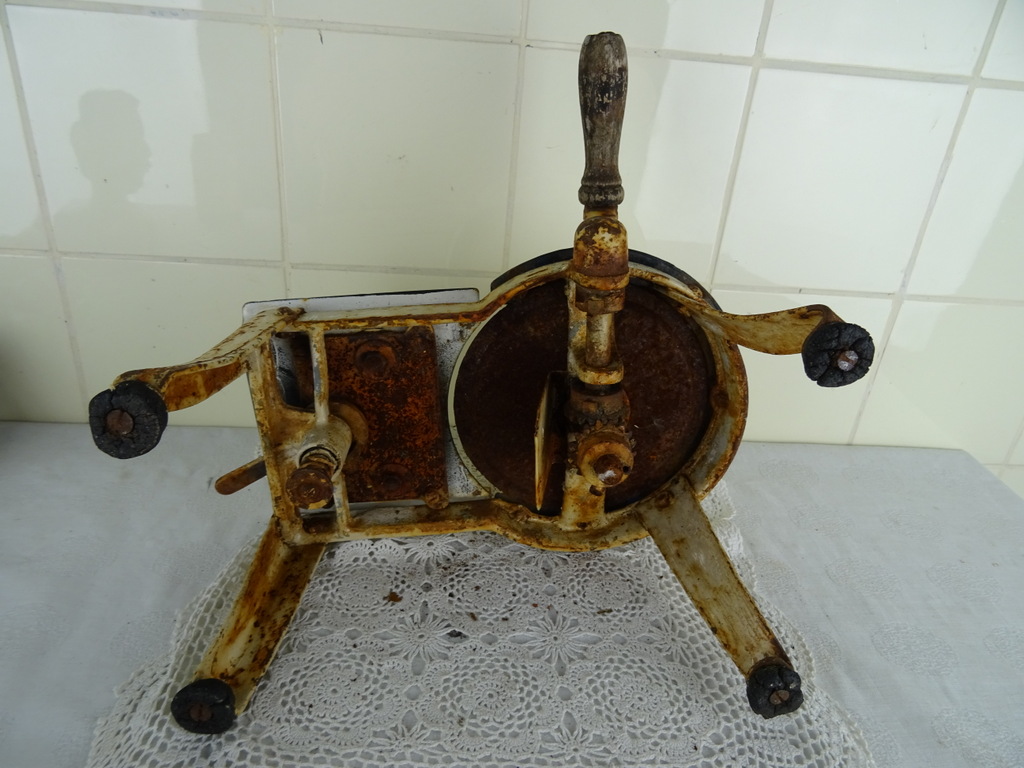 Antieke snijmachine Standard - Afbeelding 22