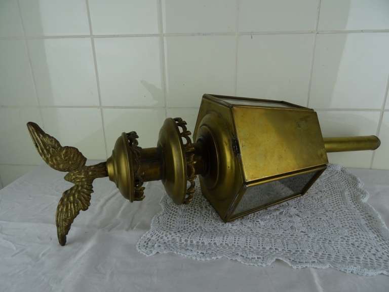 Antieke koperen koetslamp