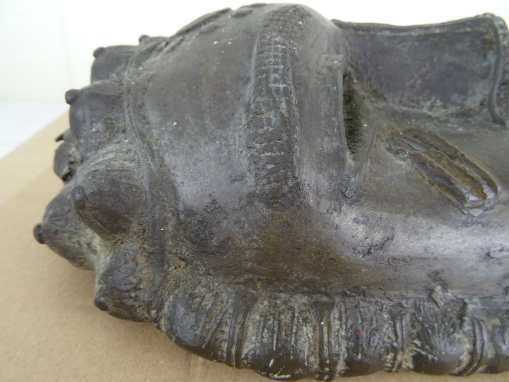 Antiek bronzen Dan masker - Afbeelding 14