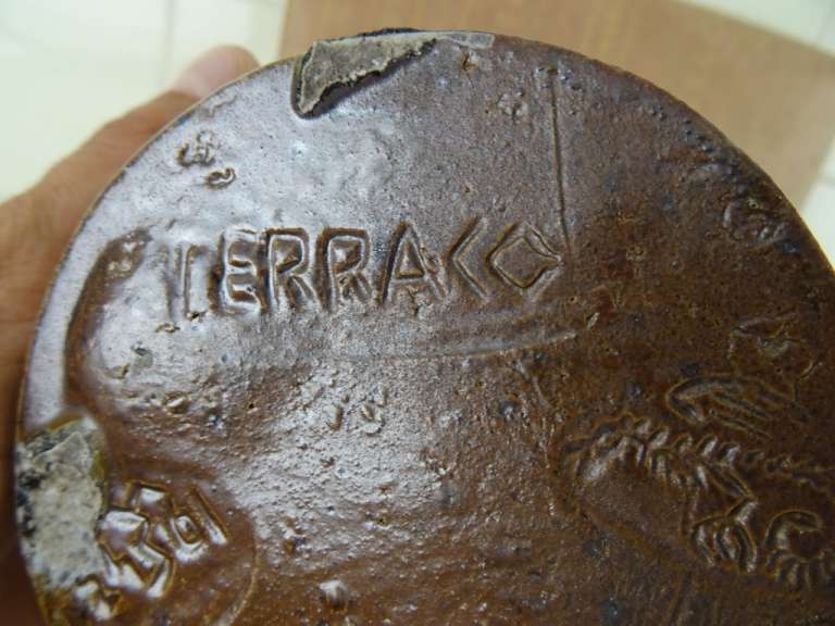 Antieke kan Terraco Beesel draak