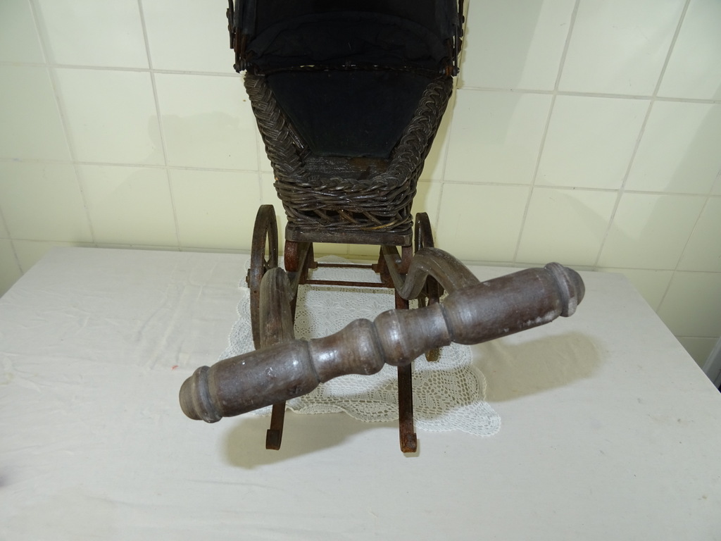 Volkskunst antieke poppenwagen - Afbeelding 20