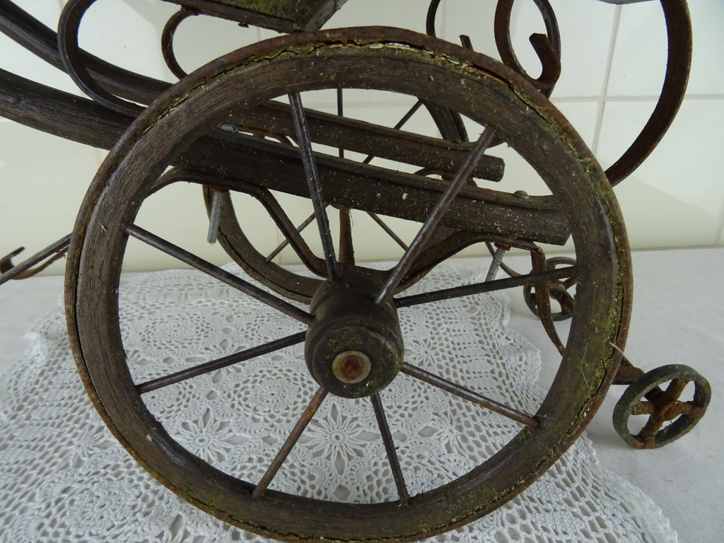Volkskunst antieke poppenwagen - Afbeelding 28