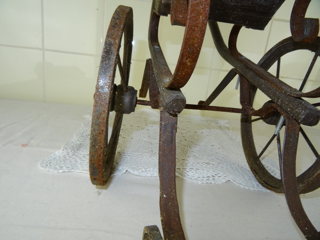 Volkskunst antieke poppenwagen - Afbeelding 31