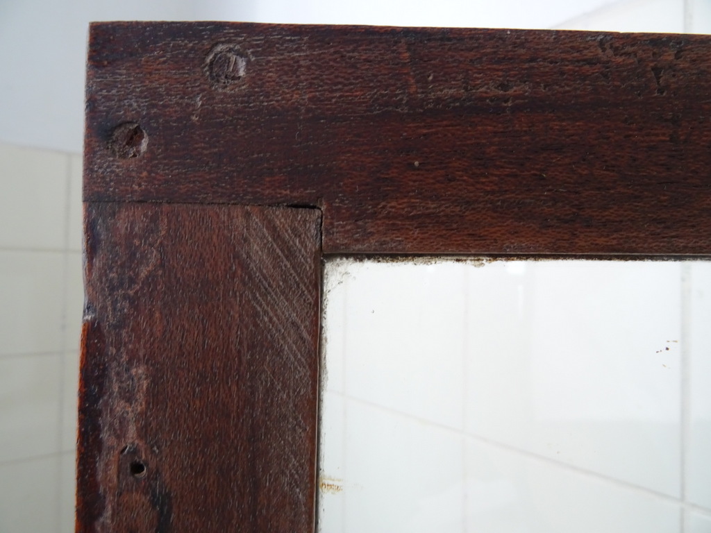 Antiek houten vitrinekastje Biedermeier stijl - Afbeelding 13