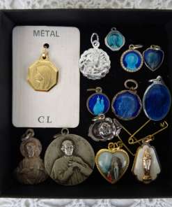Collectie religieuze medaillons