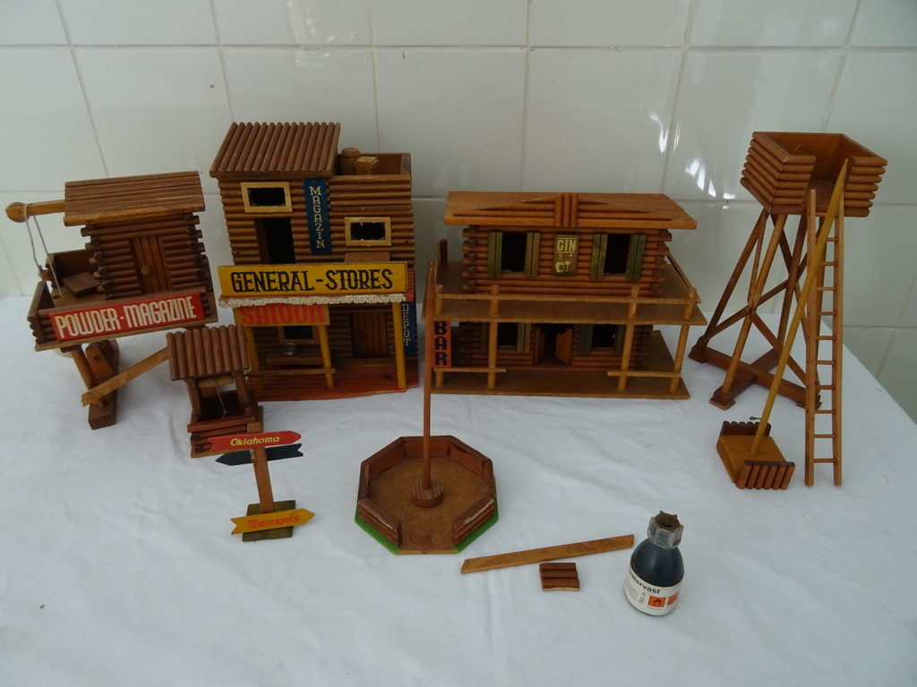Vintage houten cowboy gebouwen - Afbeelding 9