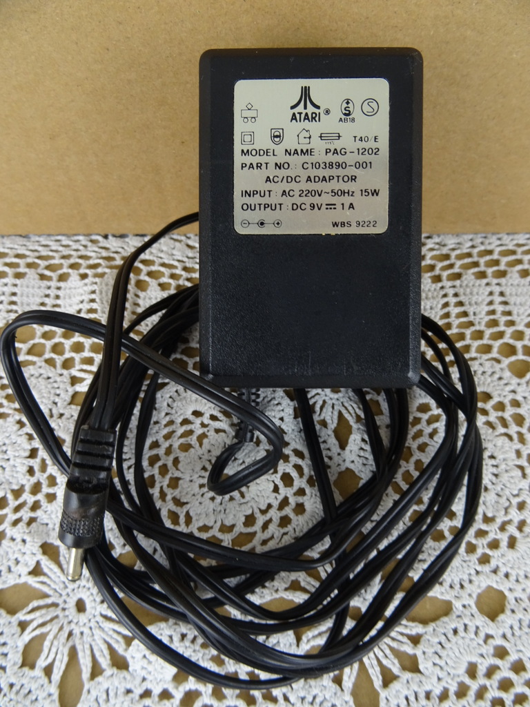 Vintage Atari PAG-1202 adapter