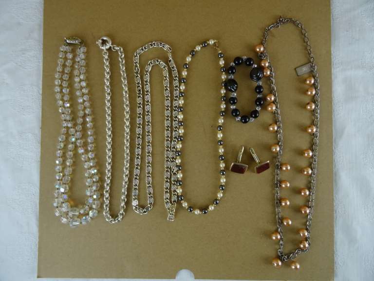 Alternative view of Collectie vintage sieraden 9 euro per stuk