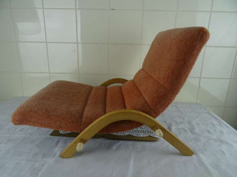 Vintage design stoeltjes kattenbankjes