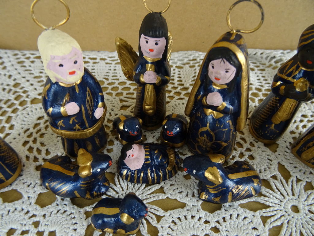 Aardewerk miniatuur kerstgroep - Afbeelding 4