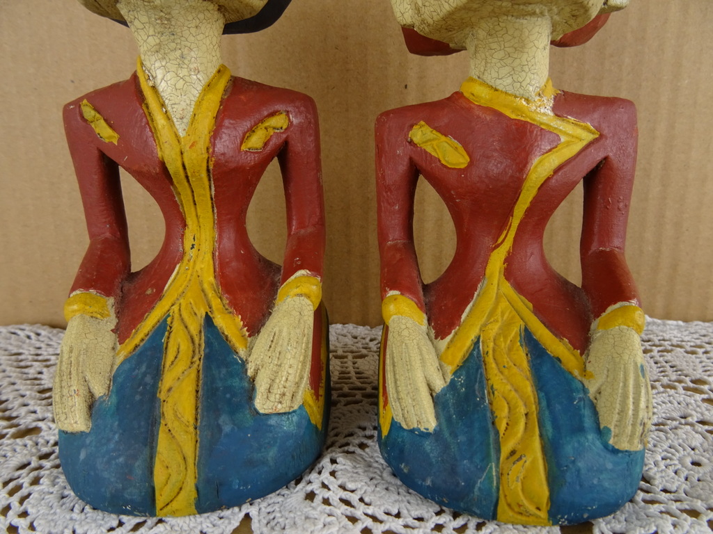 Antieke houten beeldjes - Afbeelding 3