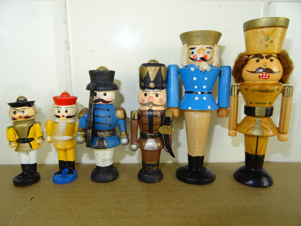 Vintage houten miniatuur kerstbeeldjes - Afbeelding 13