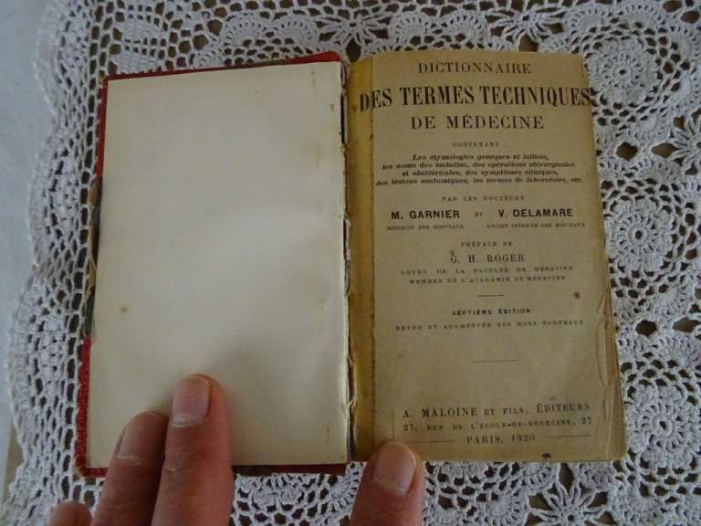 Antiek Frans medisch woordenboek