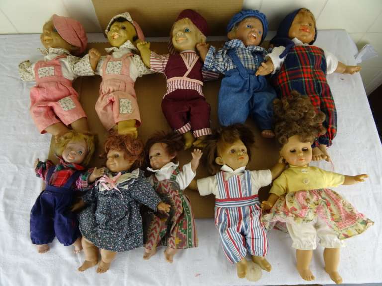 Collectie vintage poppen