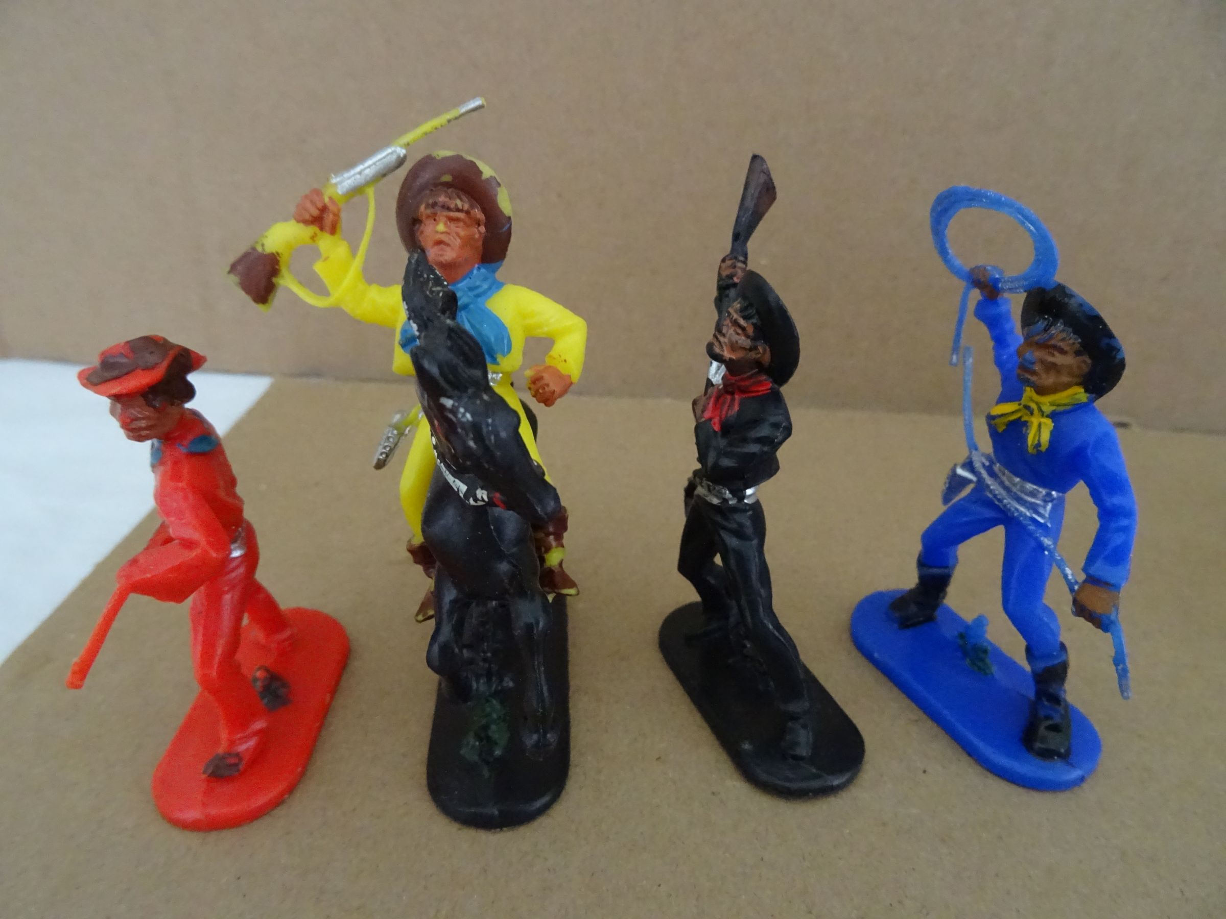 Plastic indianen en cowboys - speelgoed kopen? | Korting tot 41