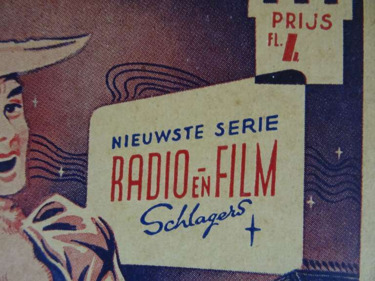 Alternative view of Antiek liedjesboekje De Zingende troubadour