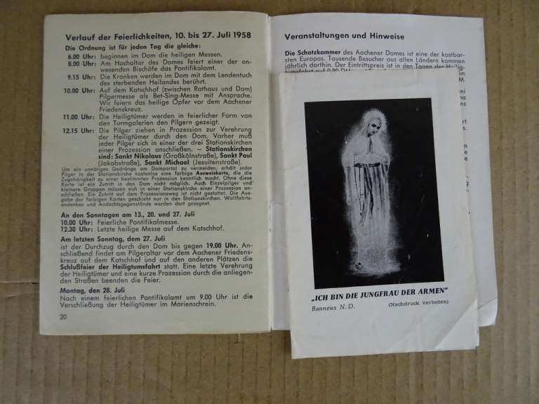 Collectie antieke religieuze brochures