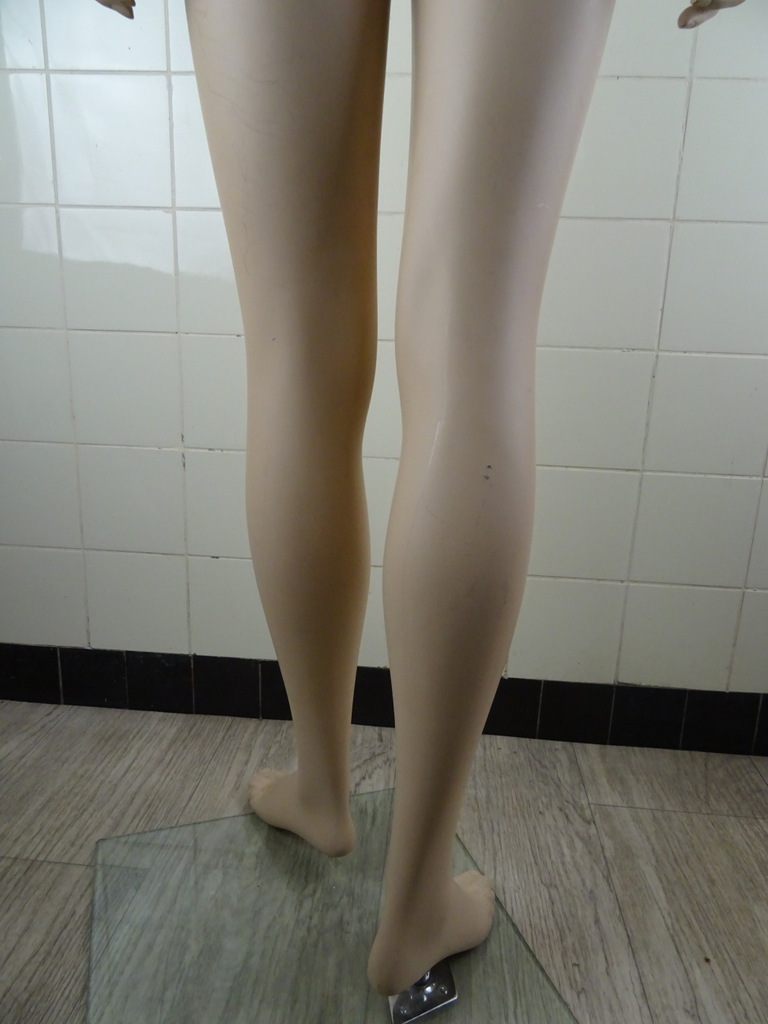 Etalagepop vrouw 159 cm - Afbeelding 19