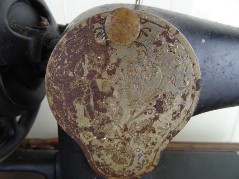 Antieke Singer naaimachine handmatig
