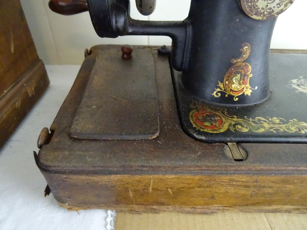 Antieke Singer naaimachine handmatig - Afbeelding 11