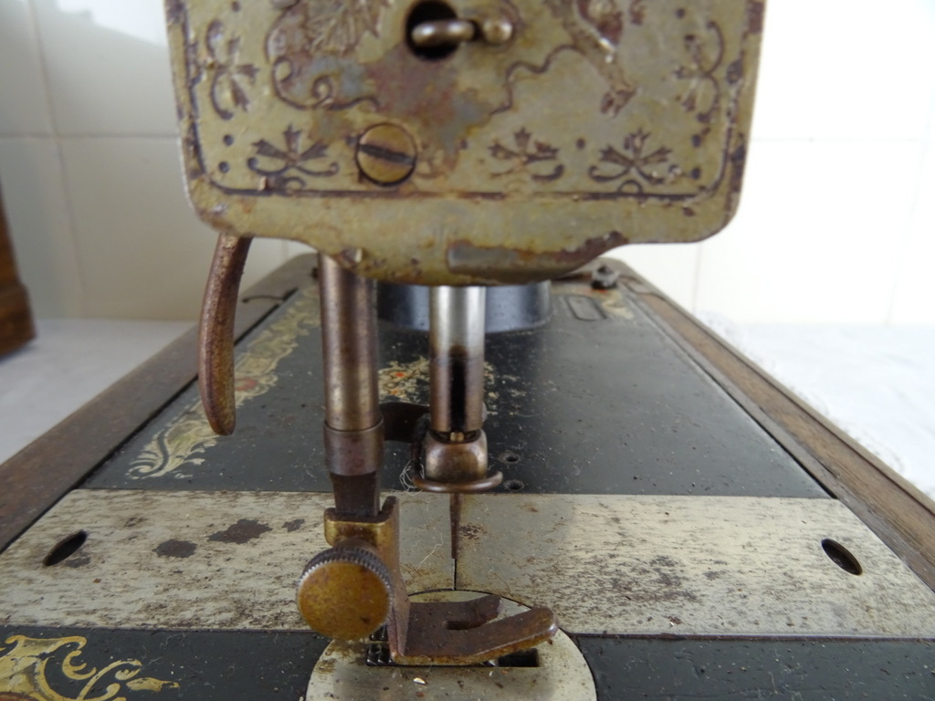 Antieke Singer naaimachine handmatig - Afbeelding 15