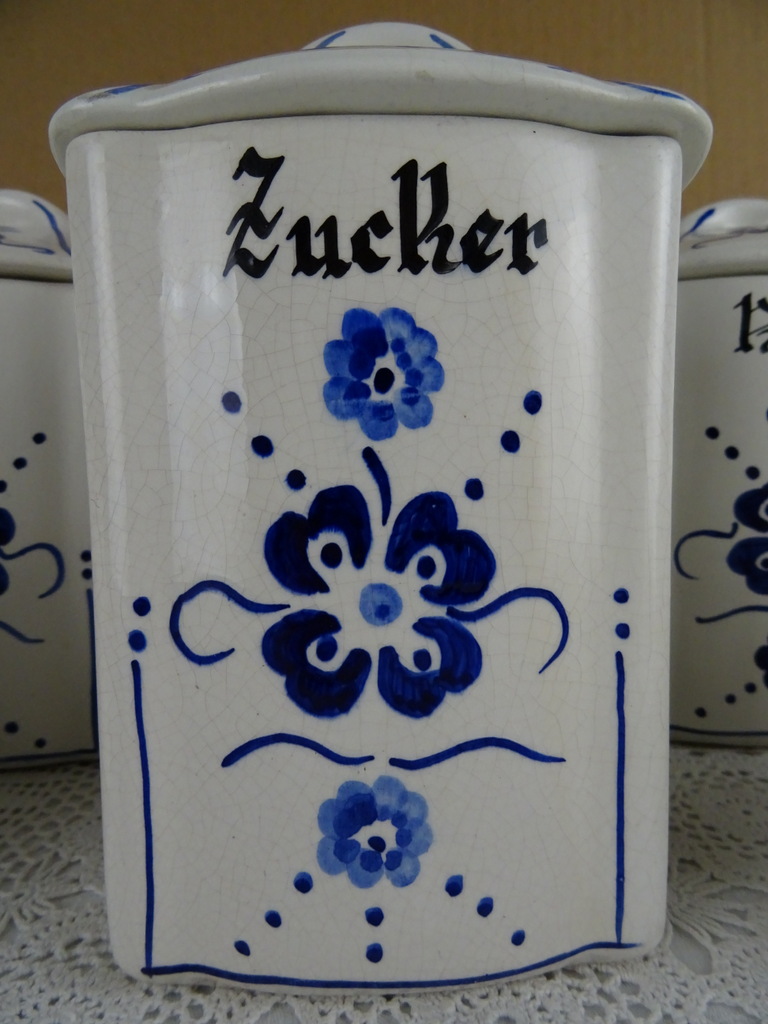 Collectie antieke aardewerk voorraadpotten - Afbeelding 25