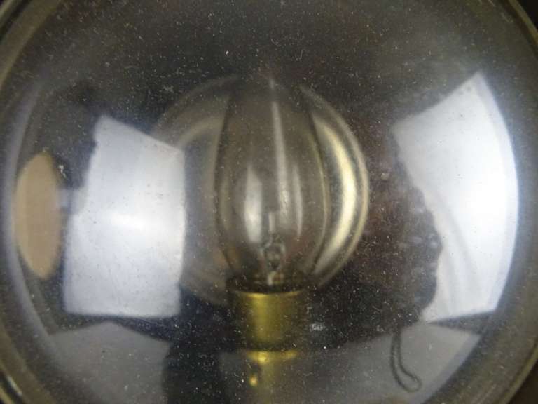 Wandlamp replica koetslamp