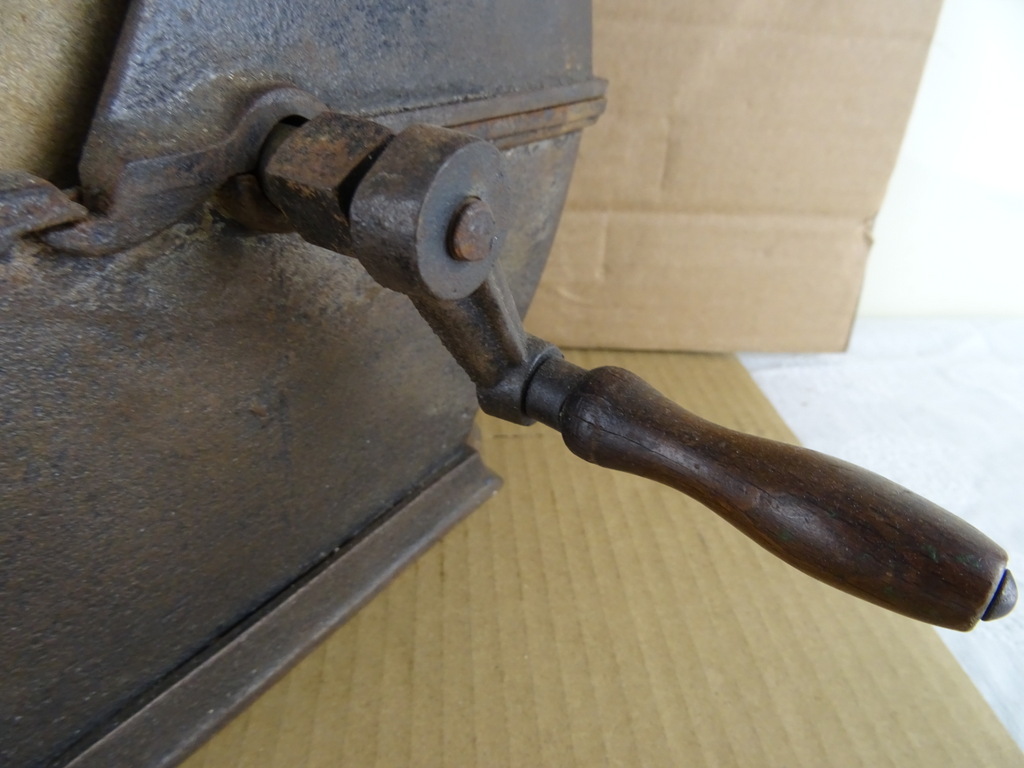 Antieke metalen slijpsteenhouder - Afbeelding 3