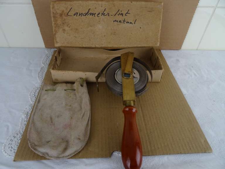 Antiek gereedschap landmeter lint