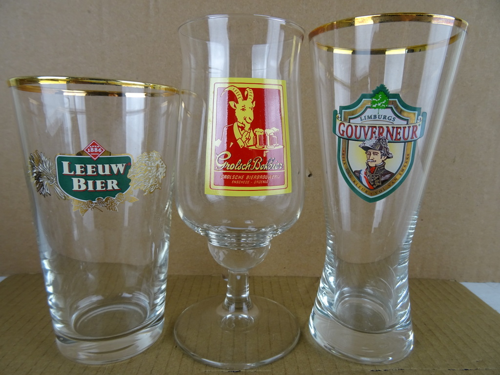 Collectie van 3 bierglazen - Afbeelding 2
