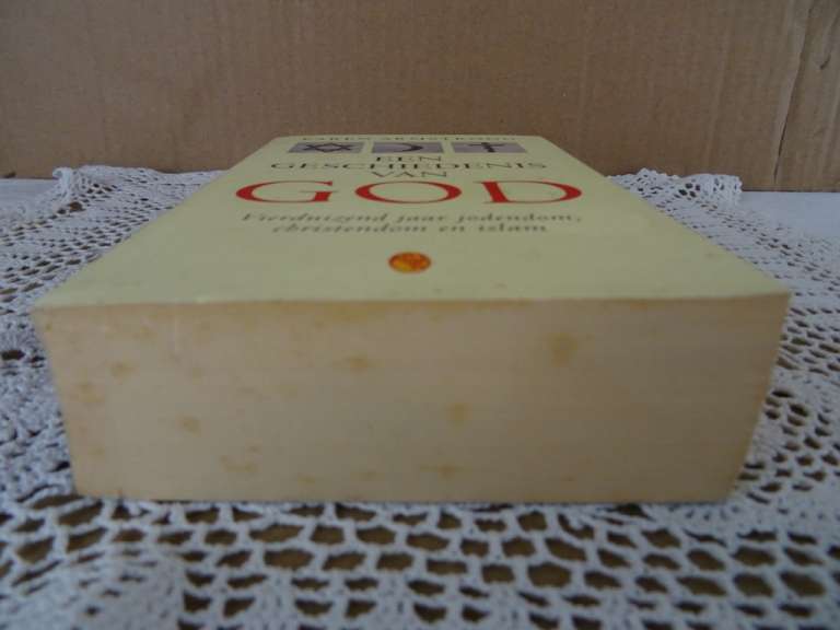 Alternative view of Karen Armstrong Een geschiedenis van God