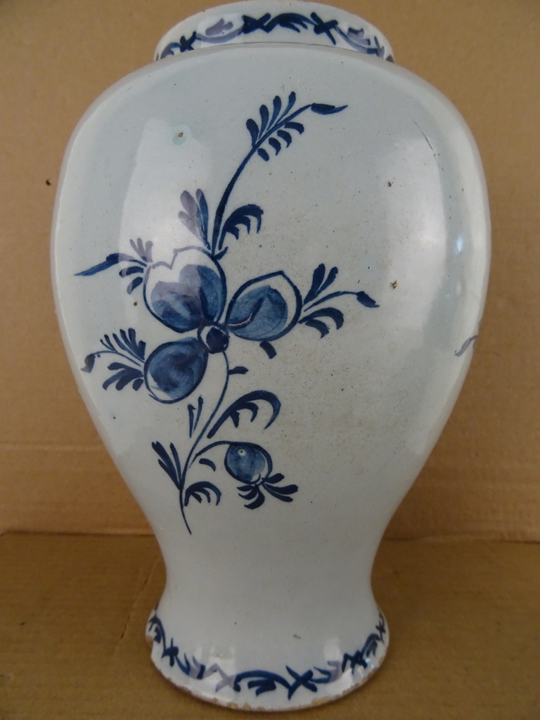 Antieke Delfts blauwe dekselvaas circa 1750 - Afbeelding 22