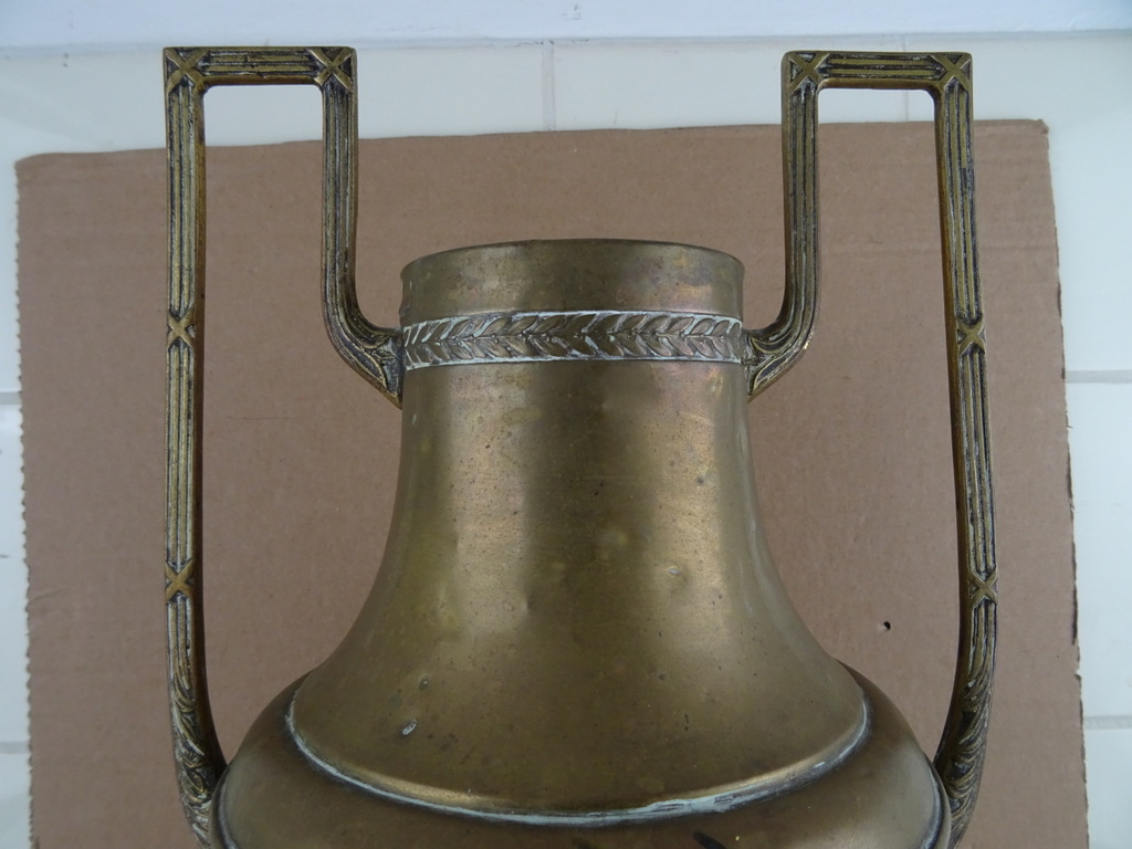 Antieke koperen kelk van 53 cm - Afbeelding 2