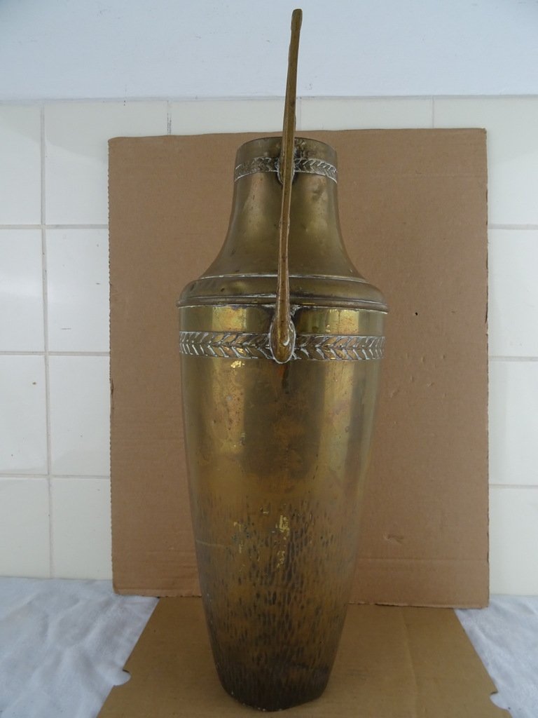 Antieke koperen kelk van 53 cm - Afbeelding 18