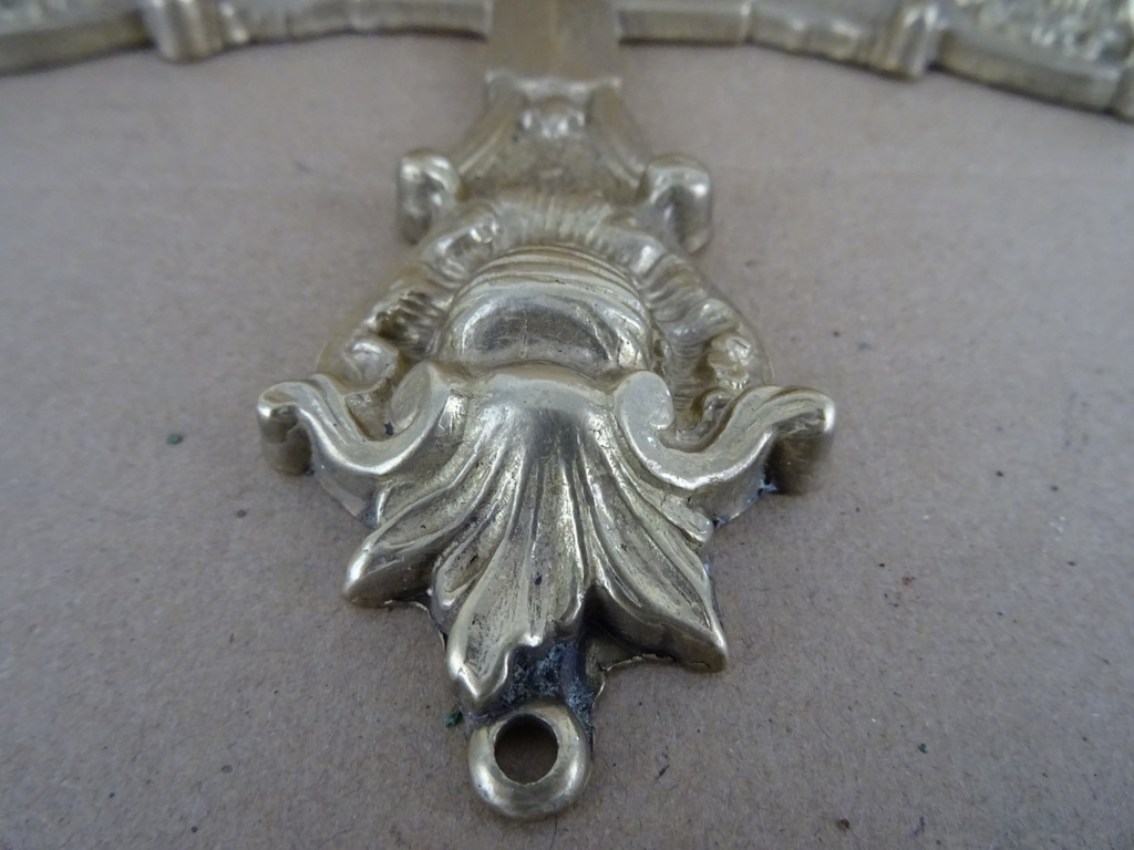 Antiek bronzen kruisbeeld - Afbeelding 12