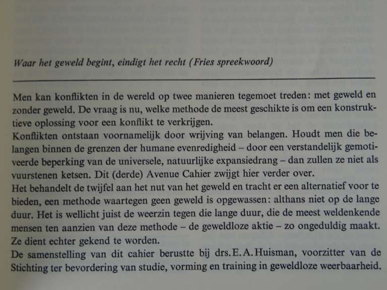 Drs. E.A. Huisman e.a. Afscheid van het geweld
