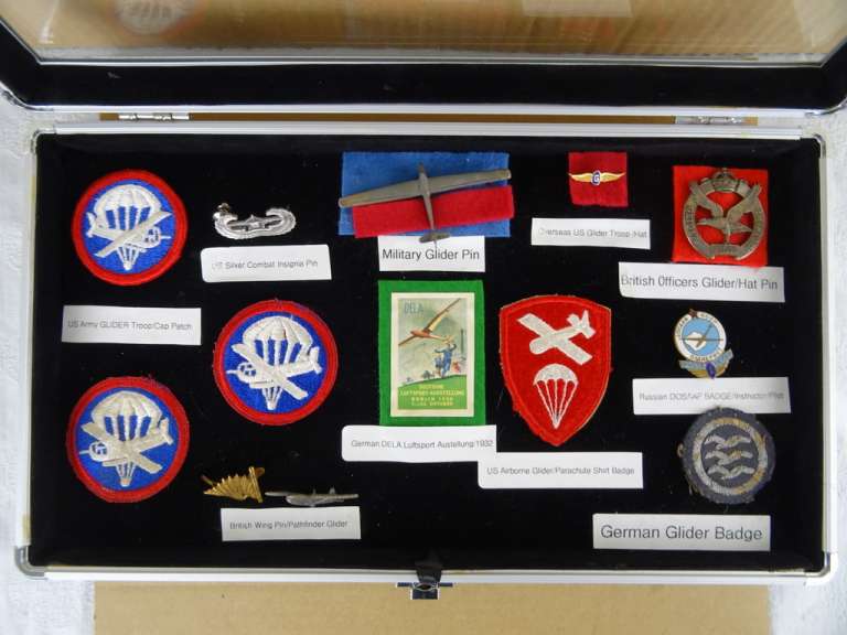 Collectie militaire emblemen WO2