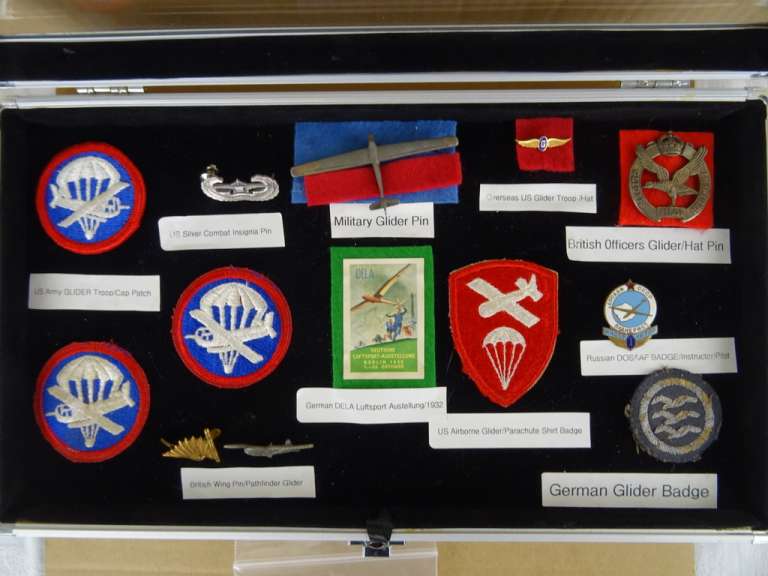 Collectie militaire emblemen WO2