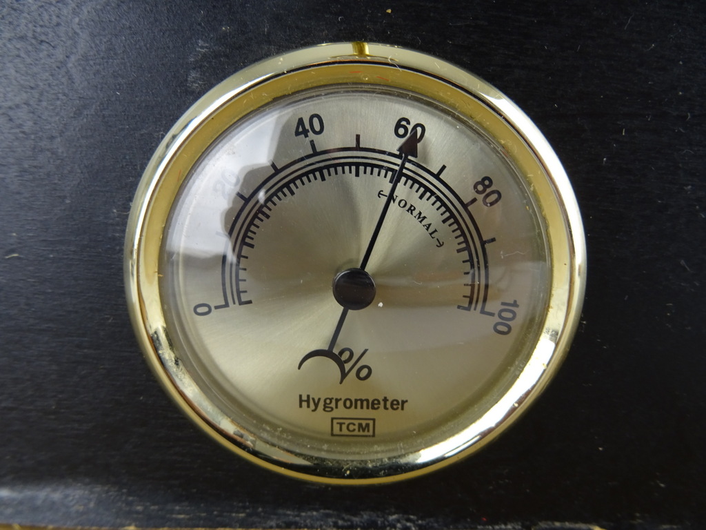 Houten humidor TCM met sigaren - Afbeelding 3