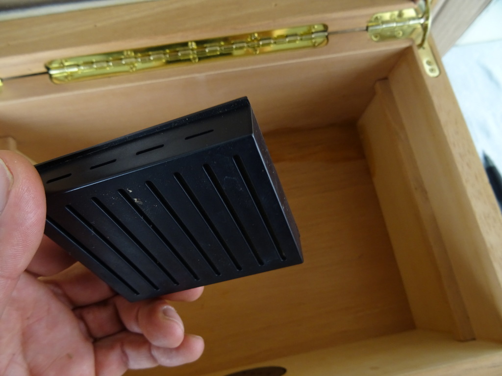 Houten humidor TCM met sigaren - Afbeelding 9