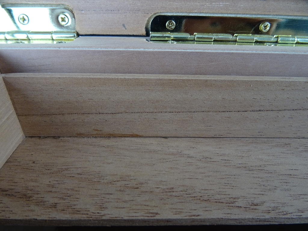 Houten humidor TCM met sigaren - Afbeelding 41