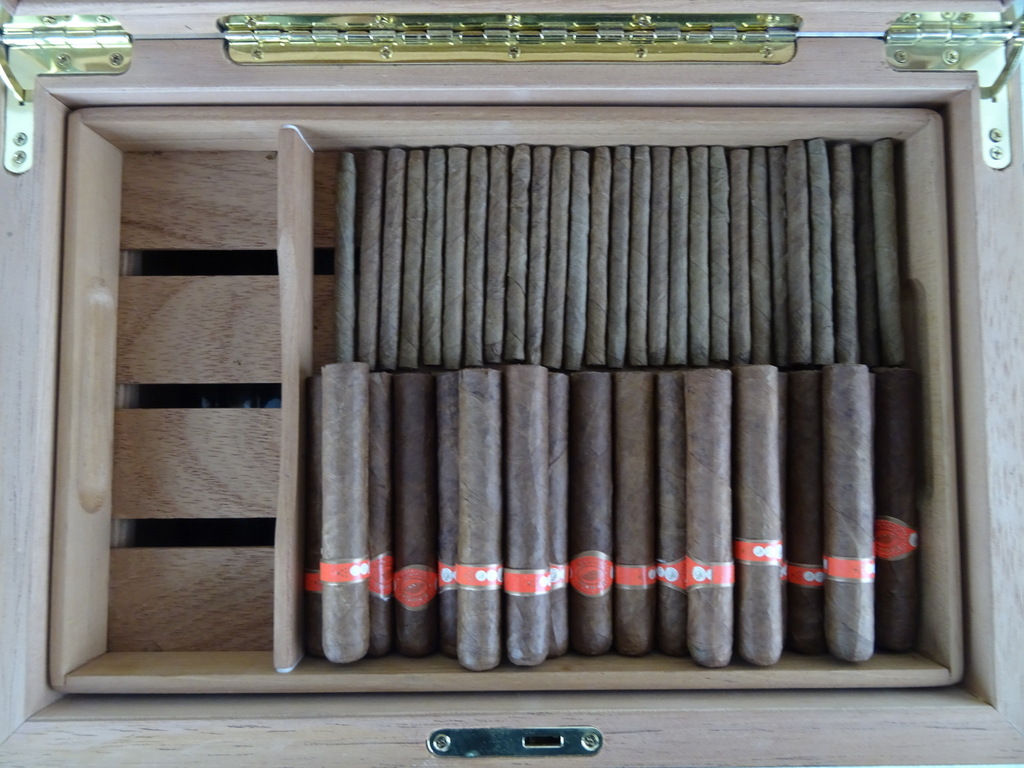 Houten humidor TCM met sigaren - Afbeelding 55
