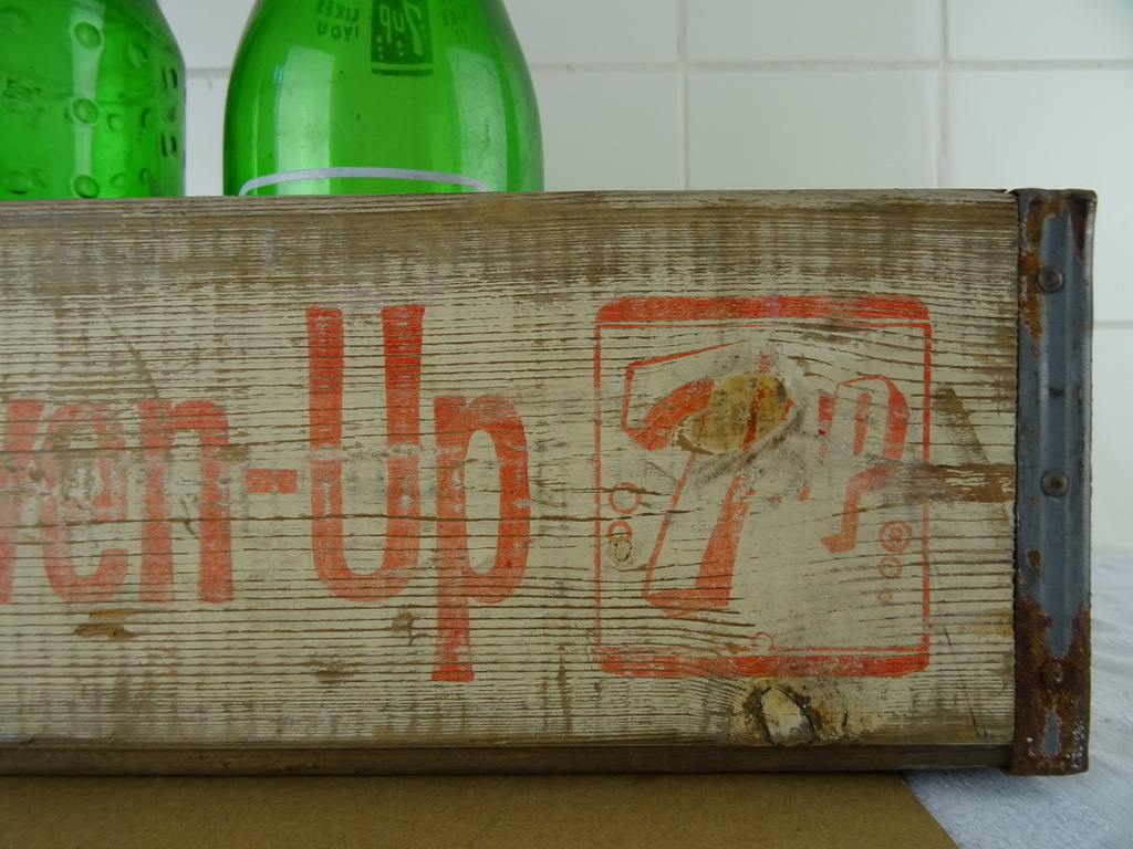 Vintage 7Up krat - Afbeelding 19