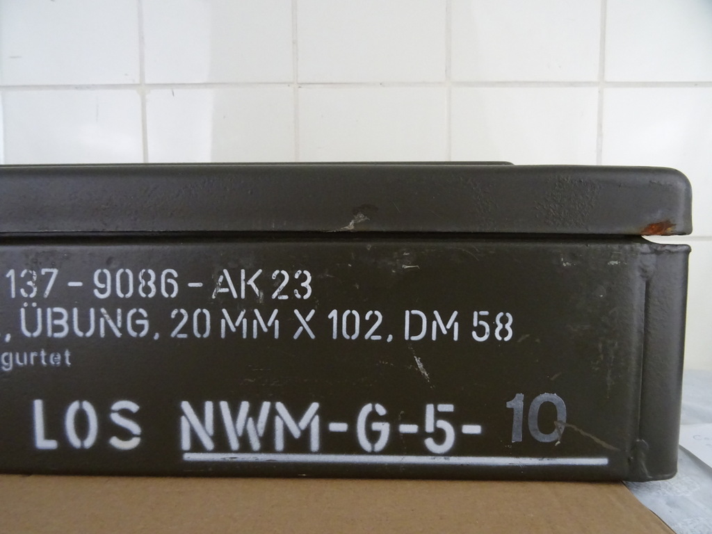 Enorme metalen AK23 munitiekist - Afbeelding 5
