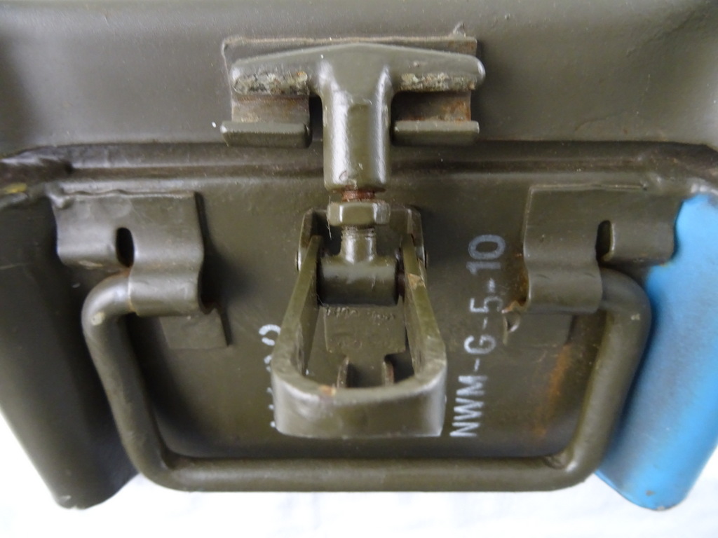 Enorme metalen AK23 munitiekist - Afbeelding 9
