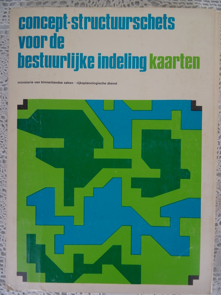 Vintage kaarten bestuurlijke indeling uit 1974