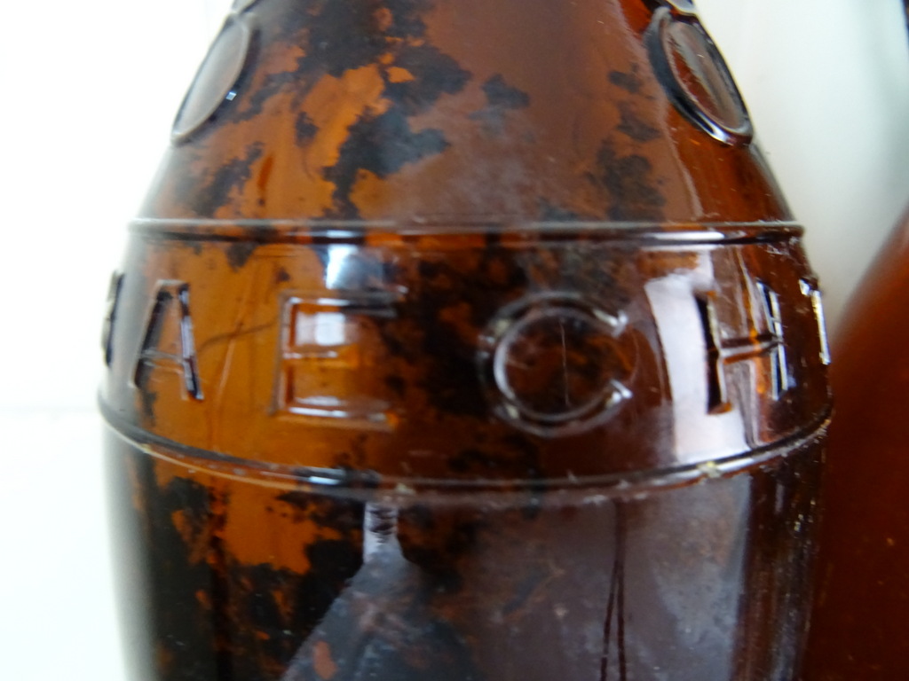 Antieke Belgische bierflessen - Afbeelding 4